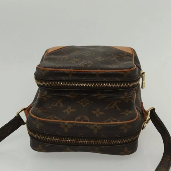 LOUIS VUITTON Monogram Amazon Shoulder Bag - Picture 5 of 16